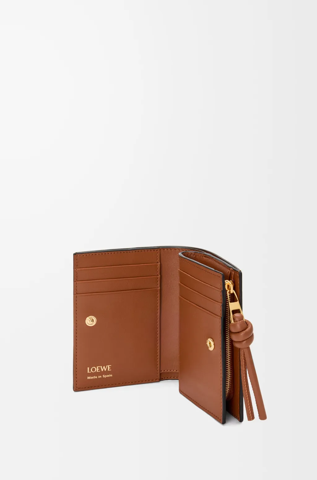 Knot Compact Wallet In Shiny Nappa Calfskin