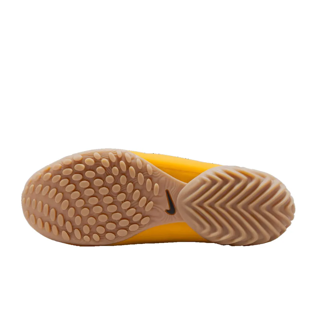 W Nike Astra Ultra