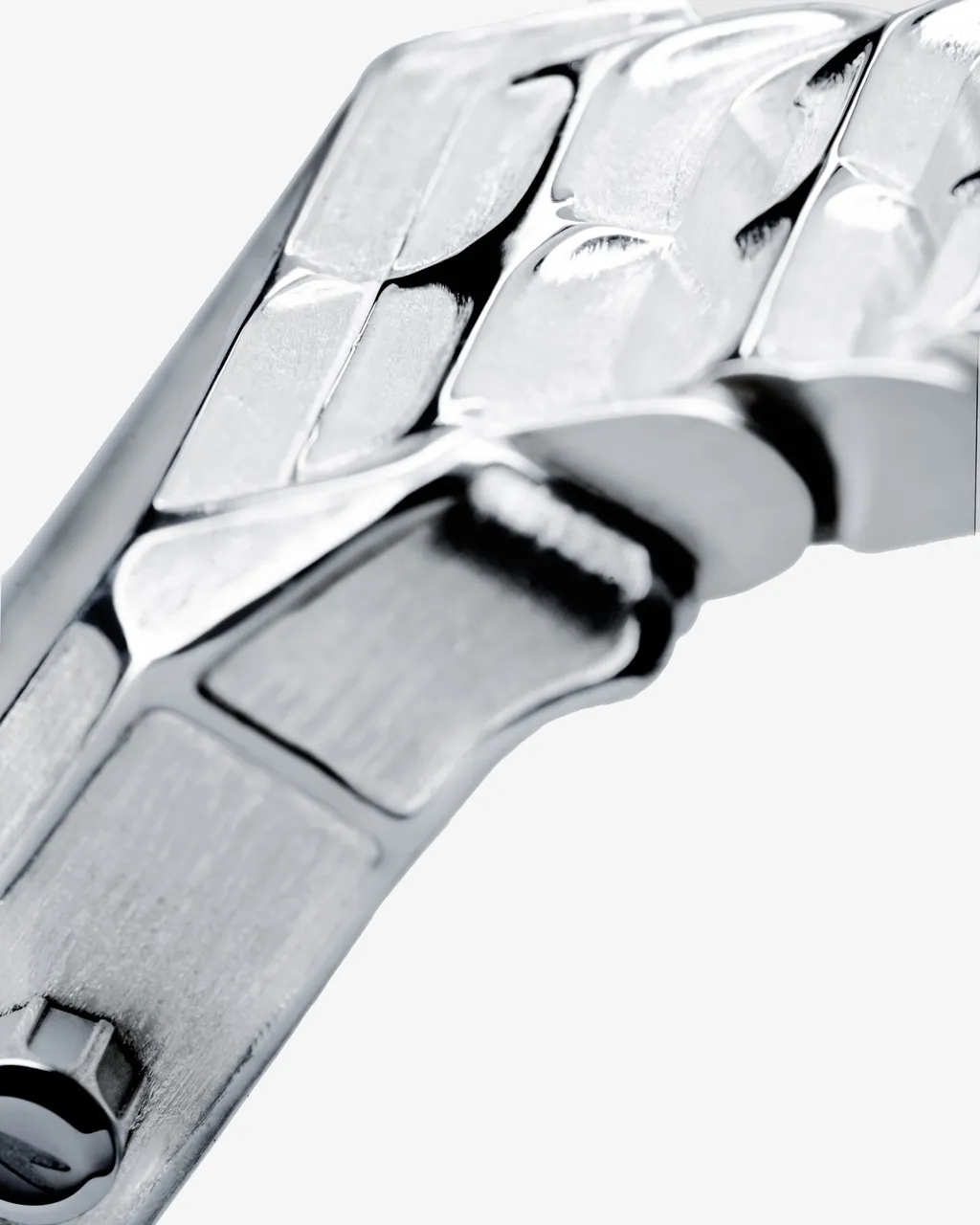 Silver Vault 28Mm Watch