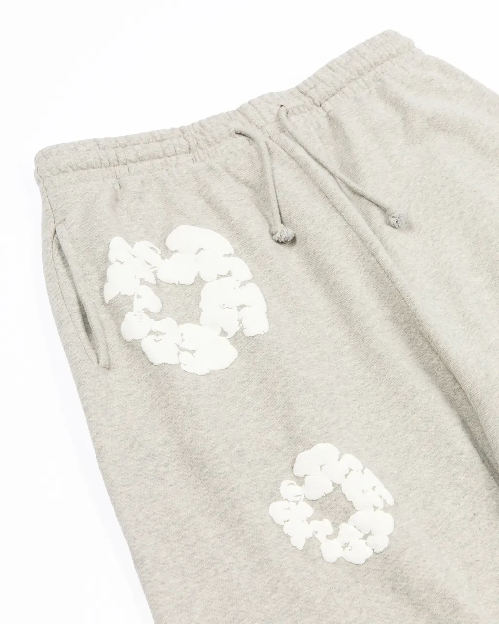 Cotton Wreath Open Hem Sweatpants