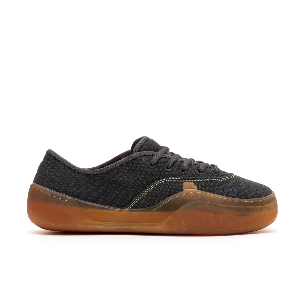 Camino Low Skate Sneakers
