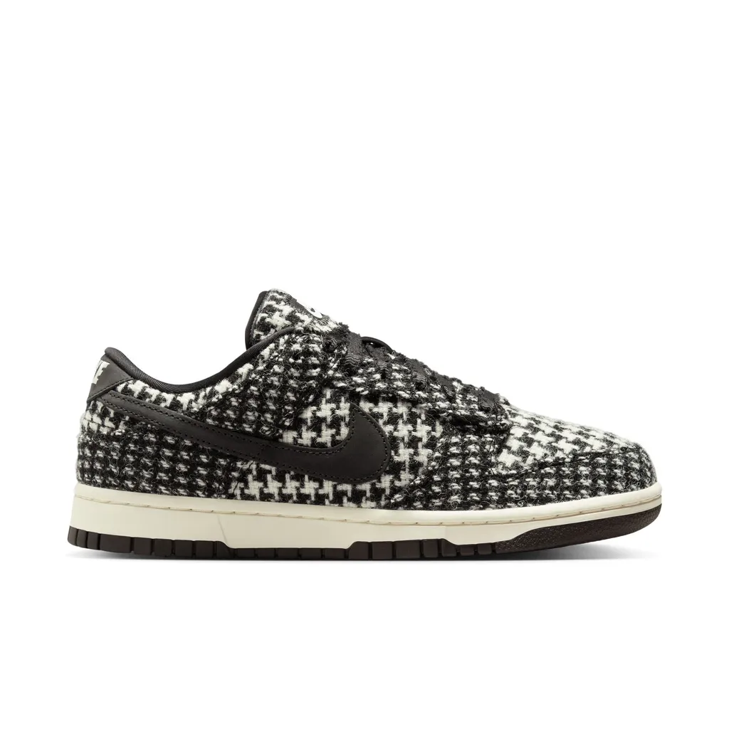 W Nike Dunk Low