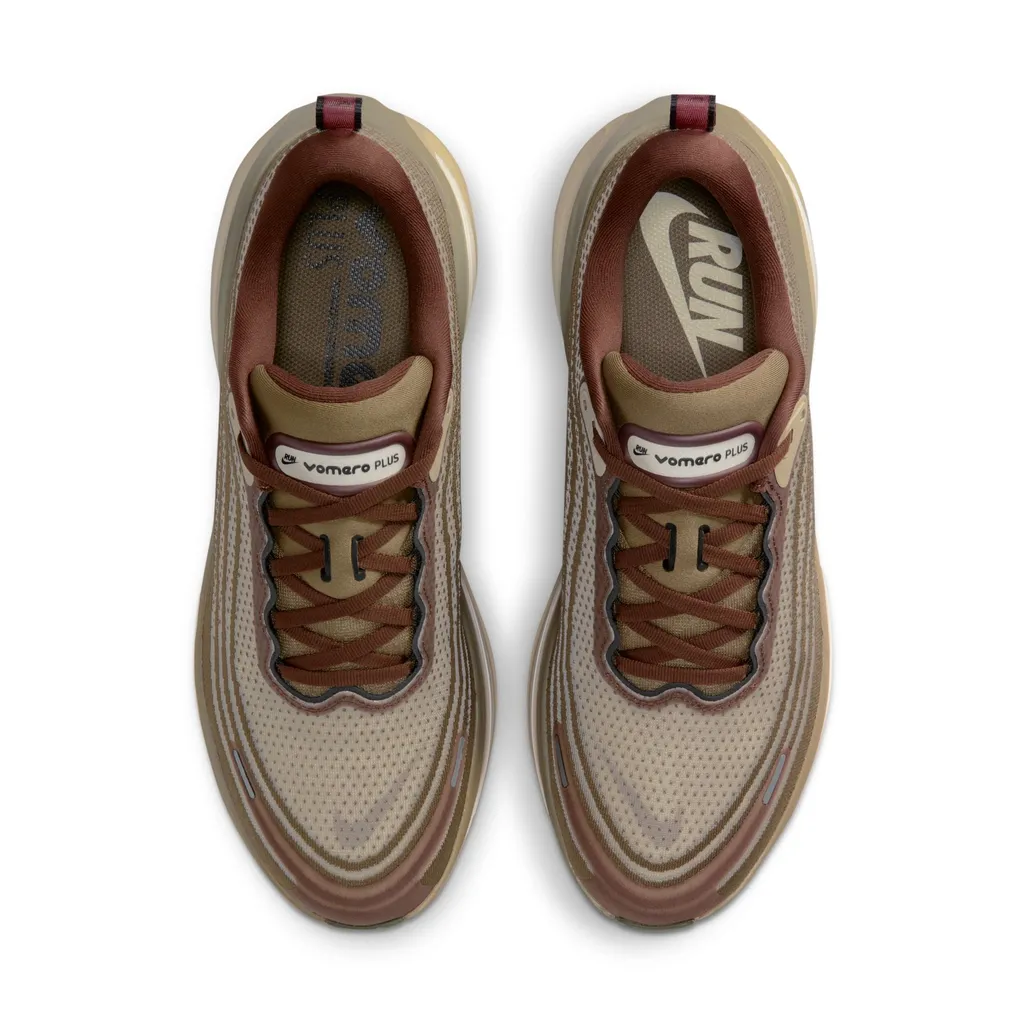 Nike Vomero Plus Qs