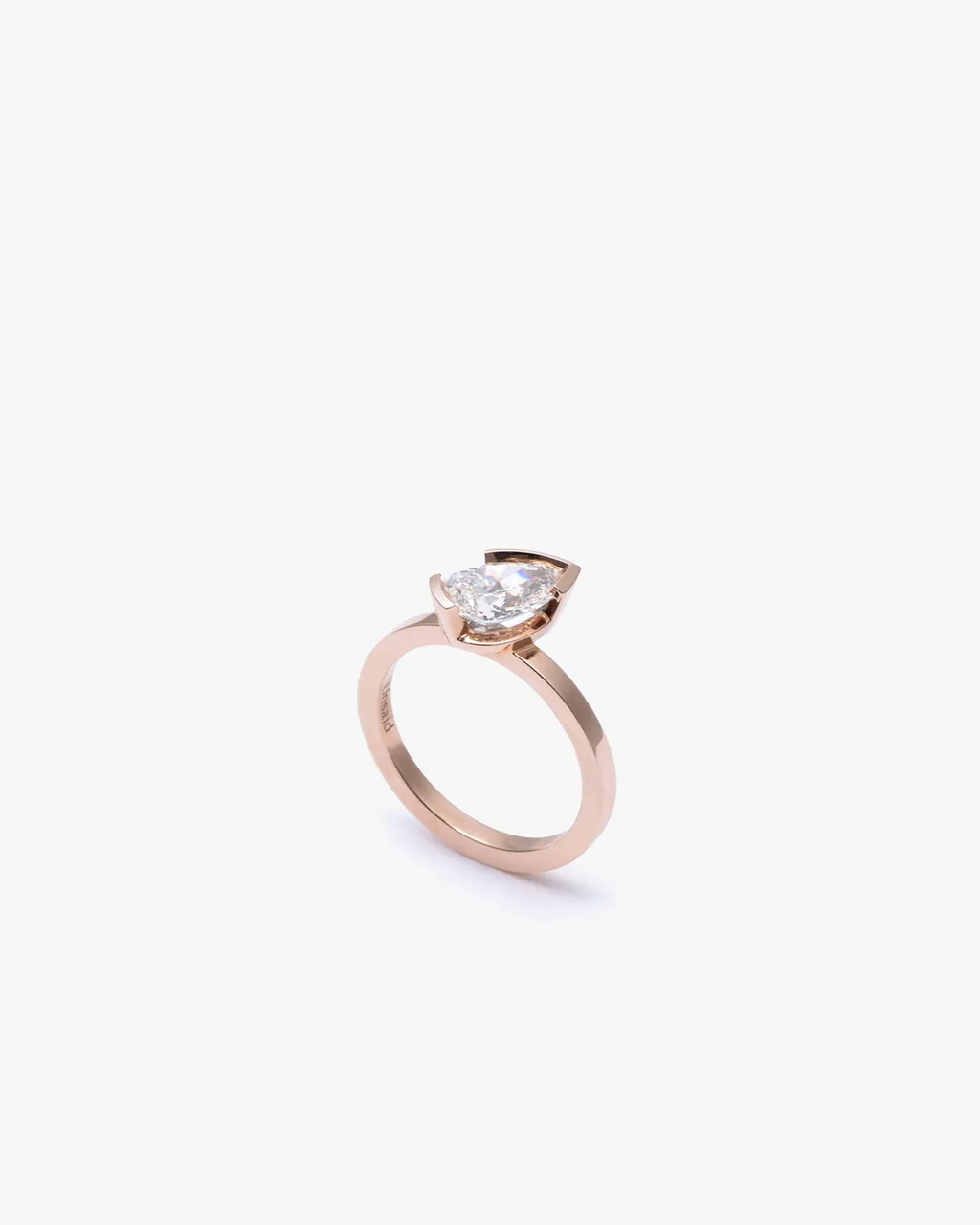 Meta Diamond Pear Solitaire Ring