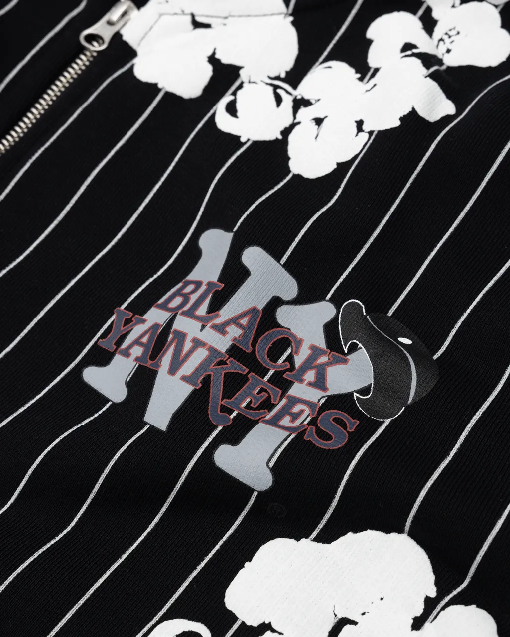 Black Yankees Pinstripe Wreath Hoodie