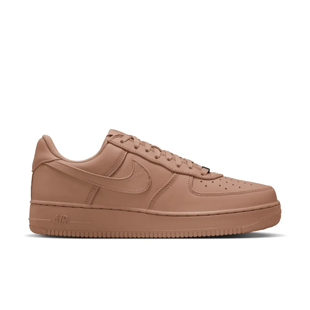 Air Force 1 Low Retro Prm