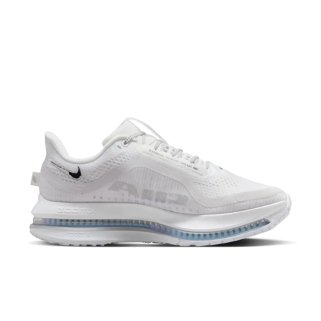 W Nike Pegasus Premium