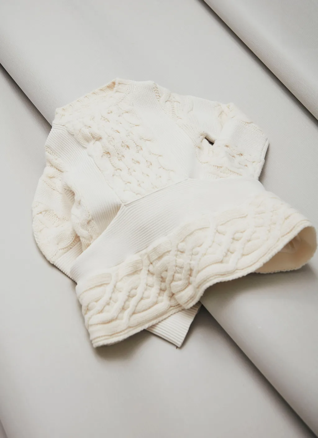 Wool Knit Pullover