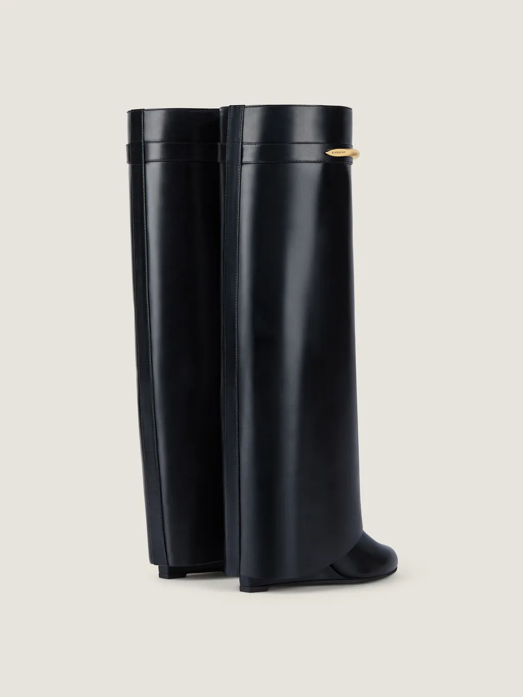 Shark Boots In Leather