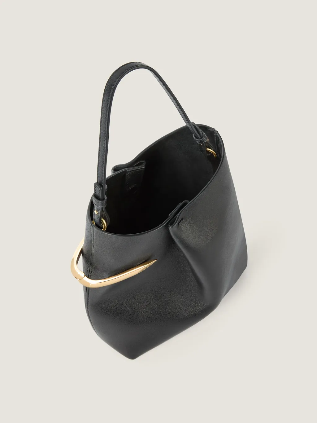 Pinch Me Pouch In Nappa Leather
