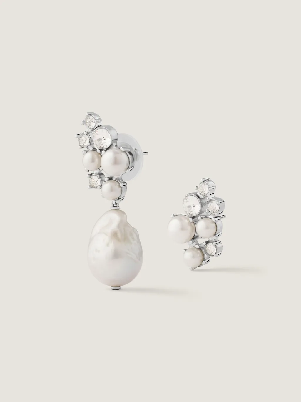 Crystal Pearl Asymmetric Earrings In Metal, Crystals And Pearls