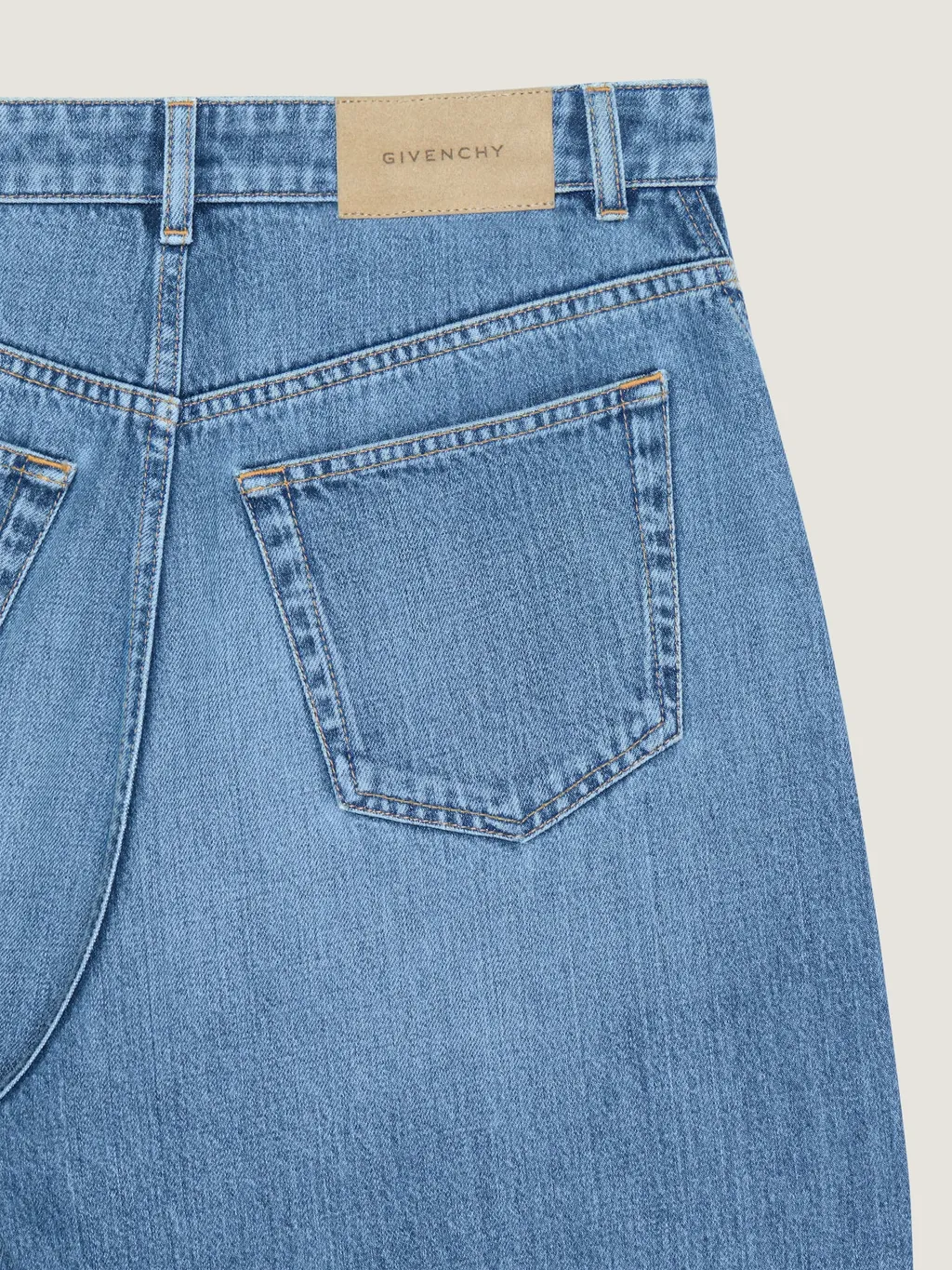 Washed Cocoon Jeans