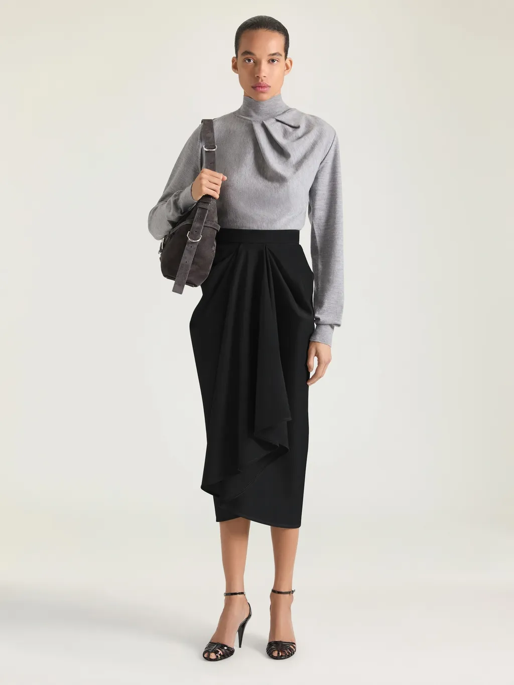Medium Voyou Bag Suede