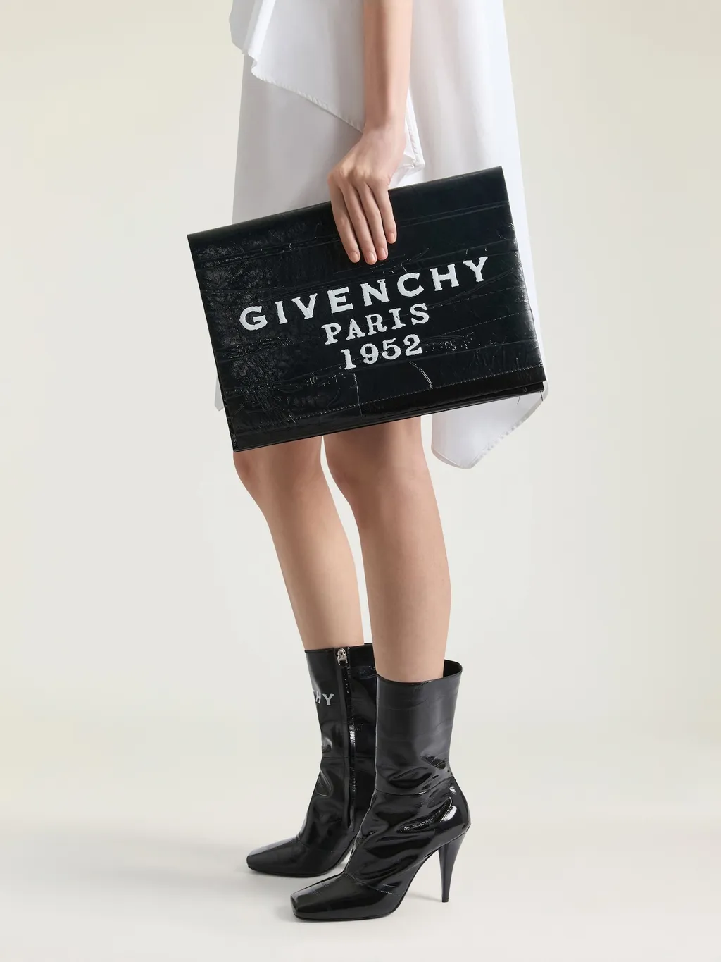 Givenchy Paris 1952 Pochette In Leather