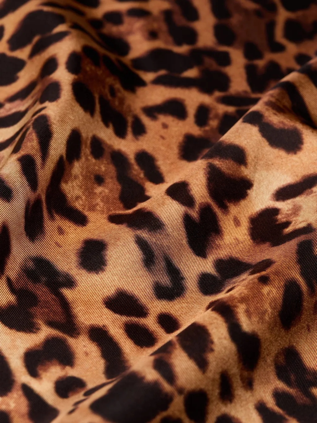 Square In Silk With Leopard Print
