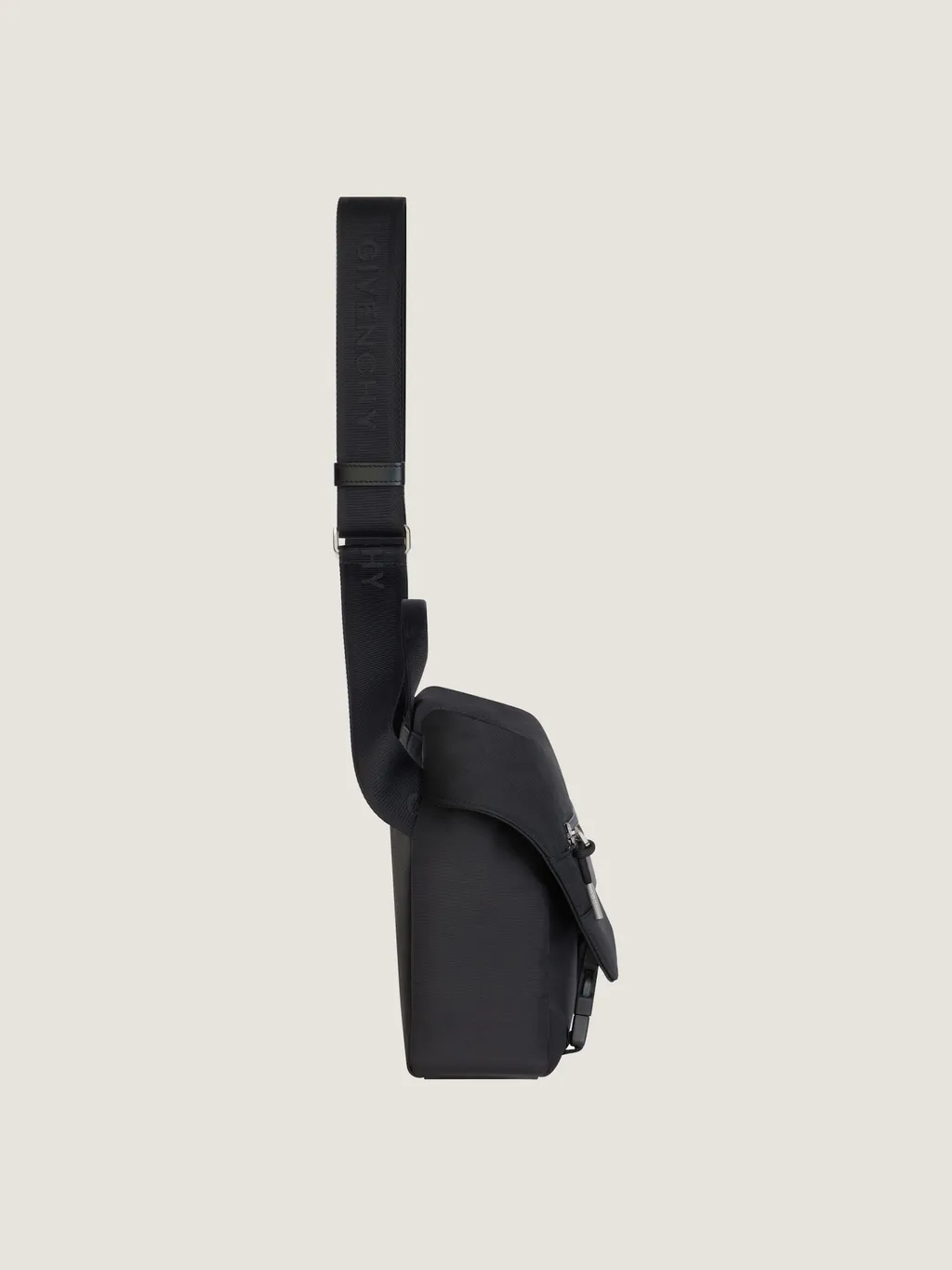 G-Trek Messenger Bag In Nylon