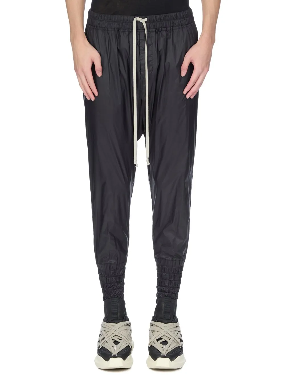Rick Owens Concordians Drawstring Cuffed In Black Light Nylon