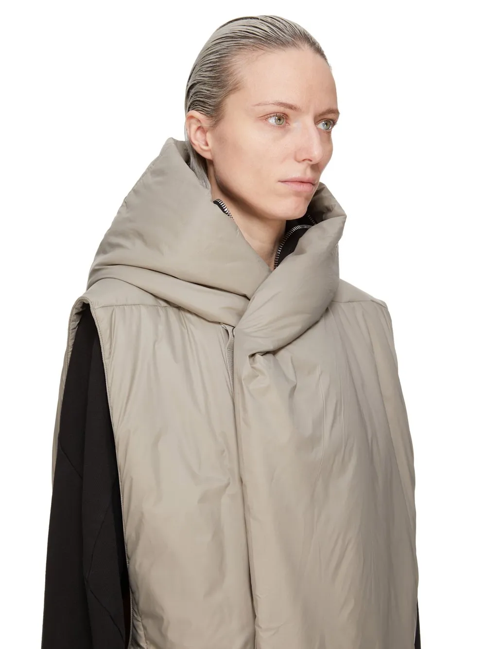 Drkshdw Concordians Hooded Liner In Dirty Pearl Recycled Nylon
