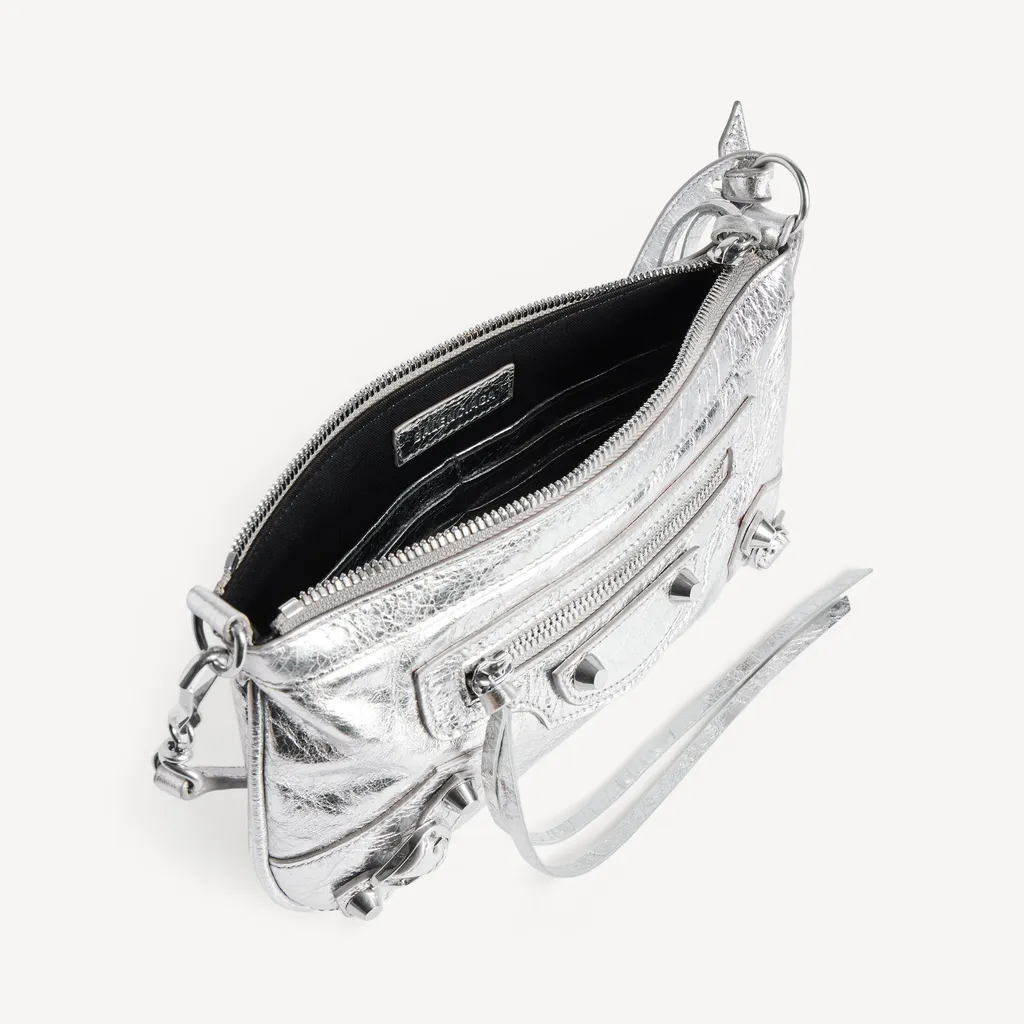 Le City Pouch On Strap