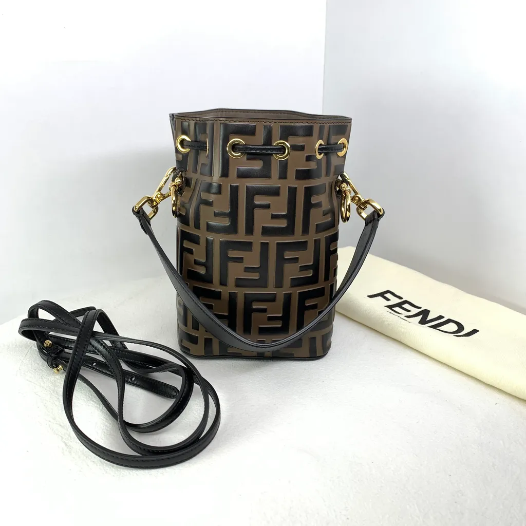Fendi Mon Tresor Mini Bucket Bag