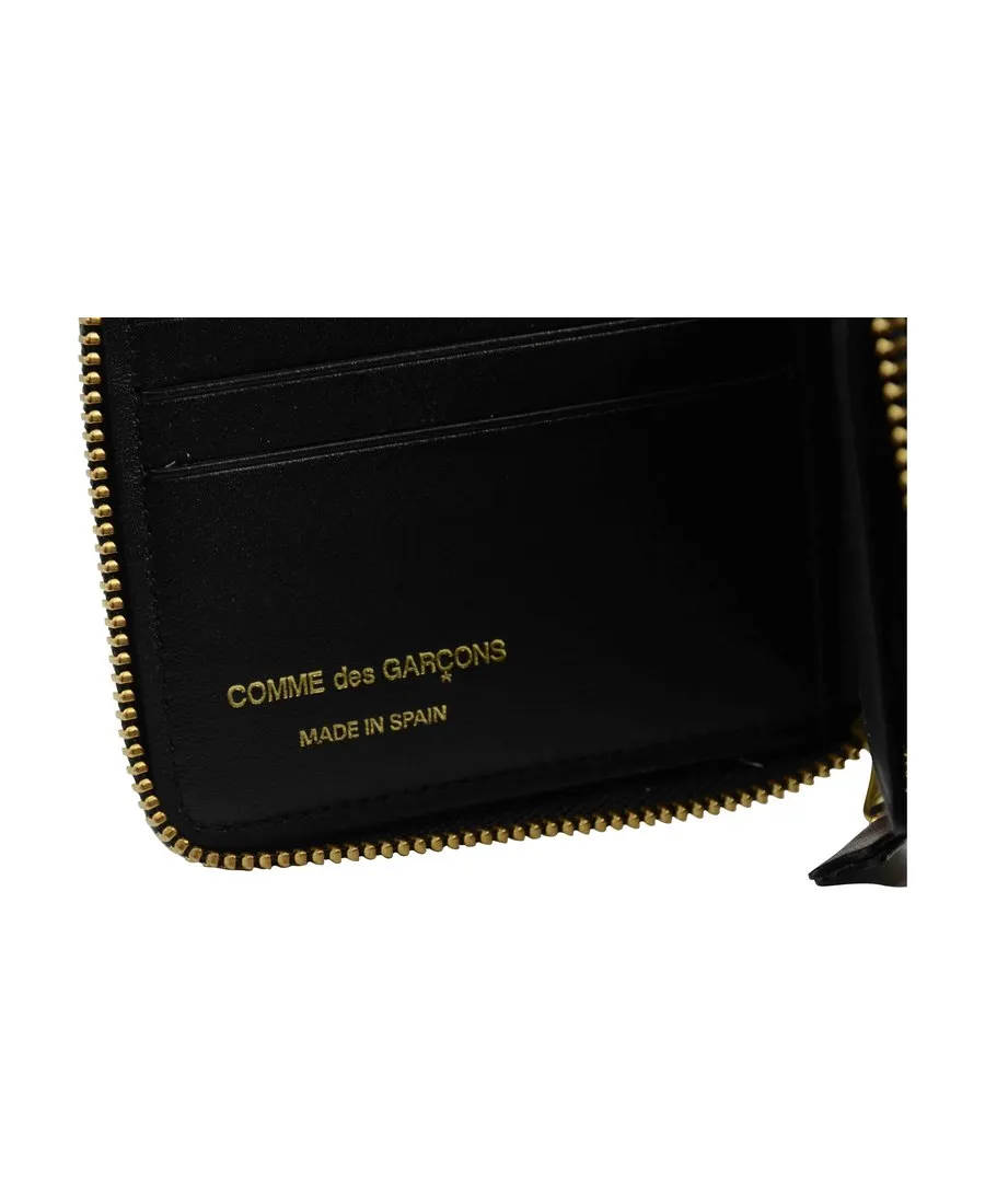 Zip-Up Leather Wallet