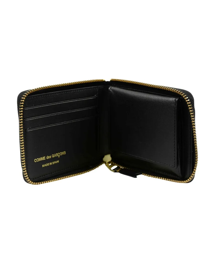Zip-Up Leather Wallet