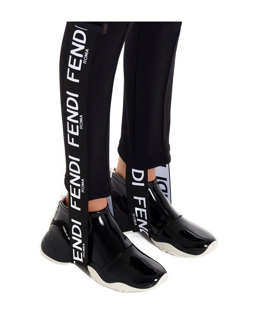 Elastic Strap Feet Leggings