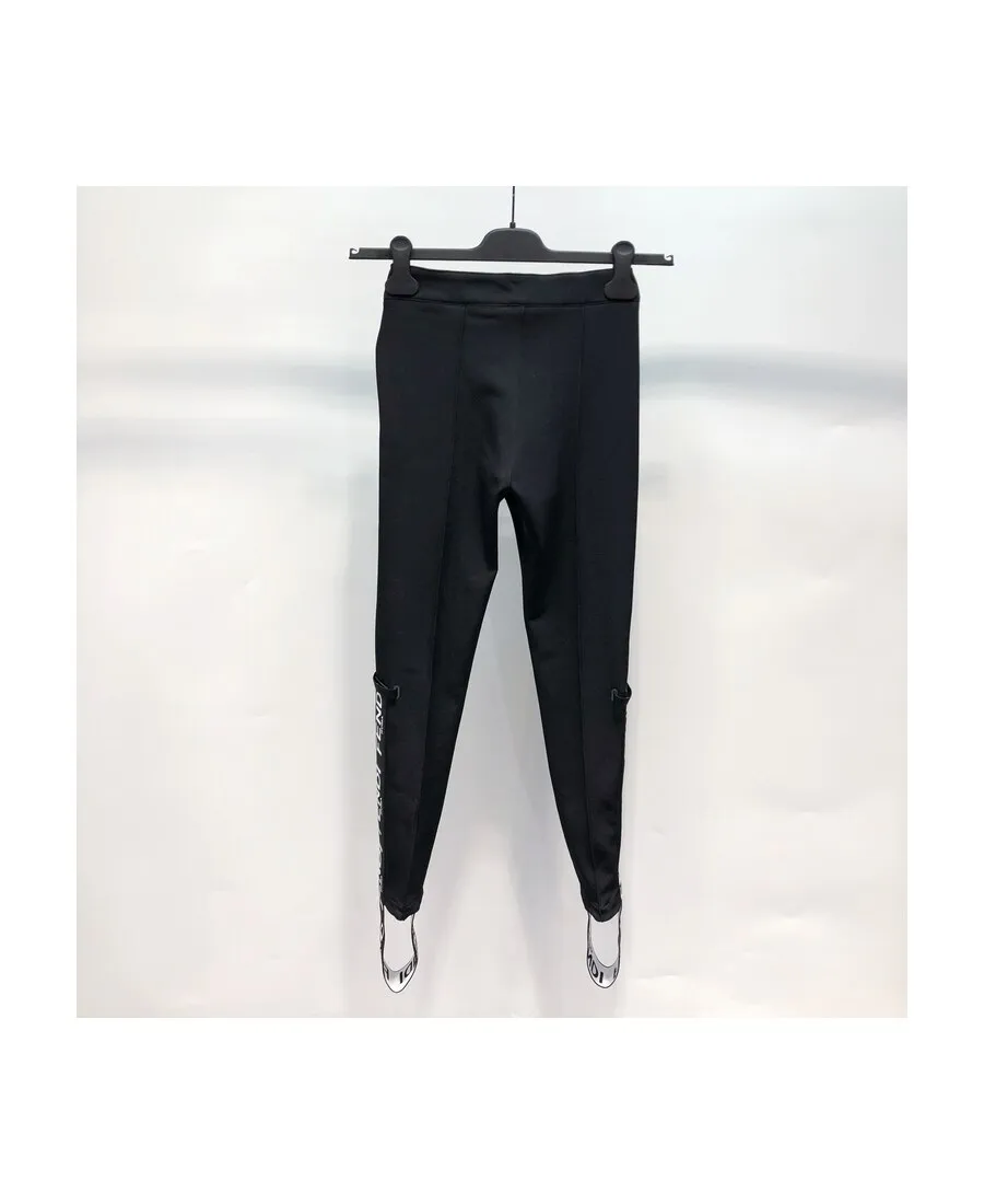 Elastic Strap Feet Leggings