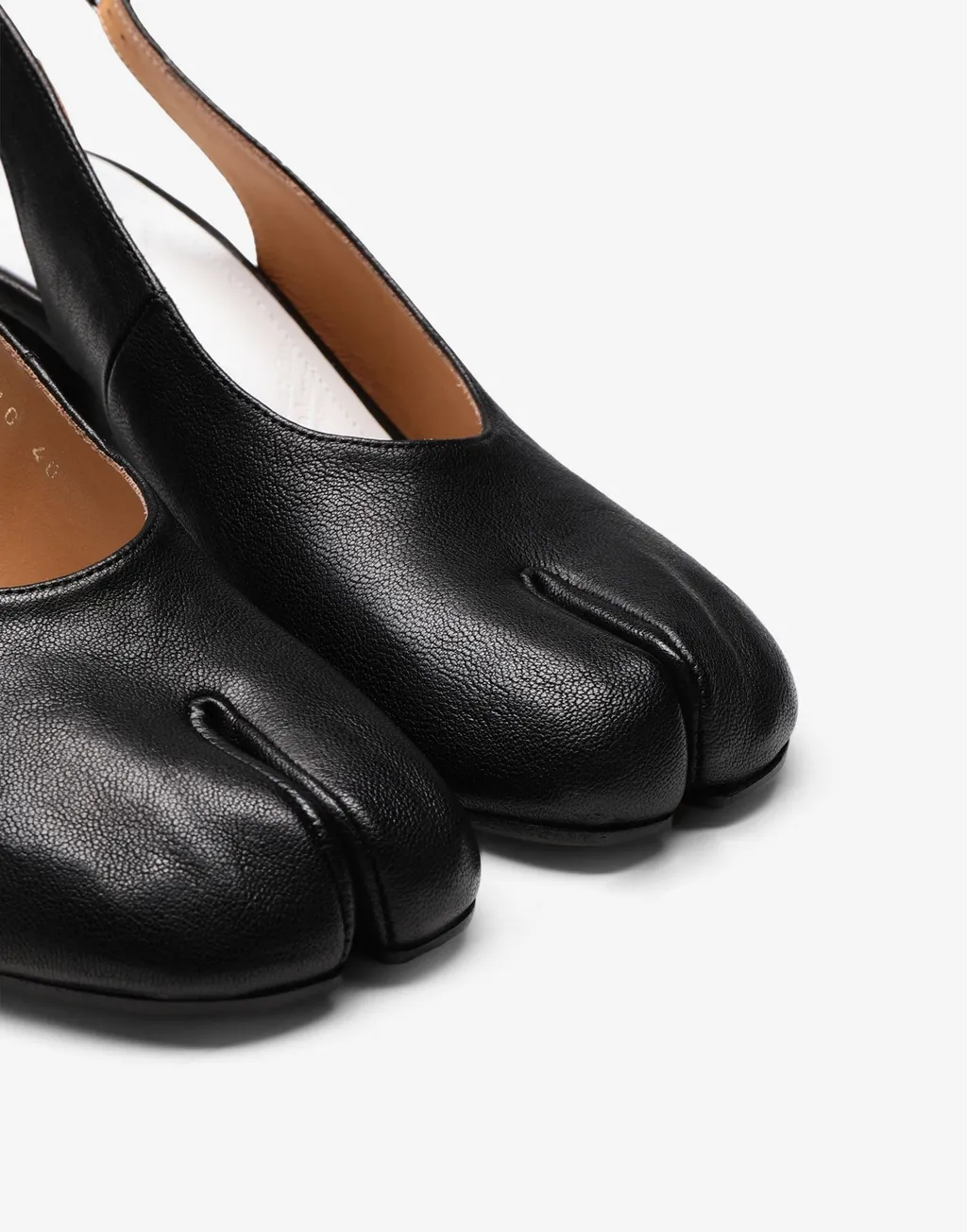 Maison Margiela Tabi Slingback Pumps