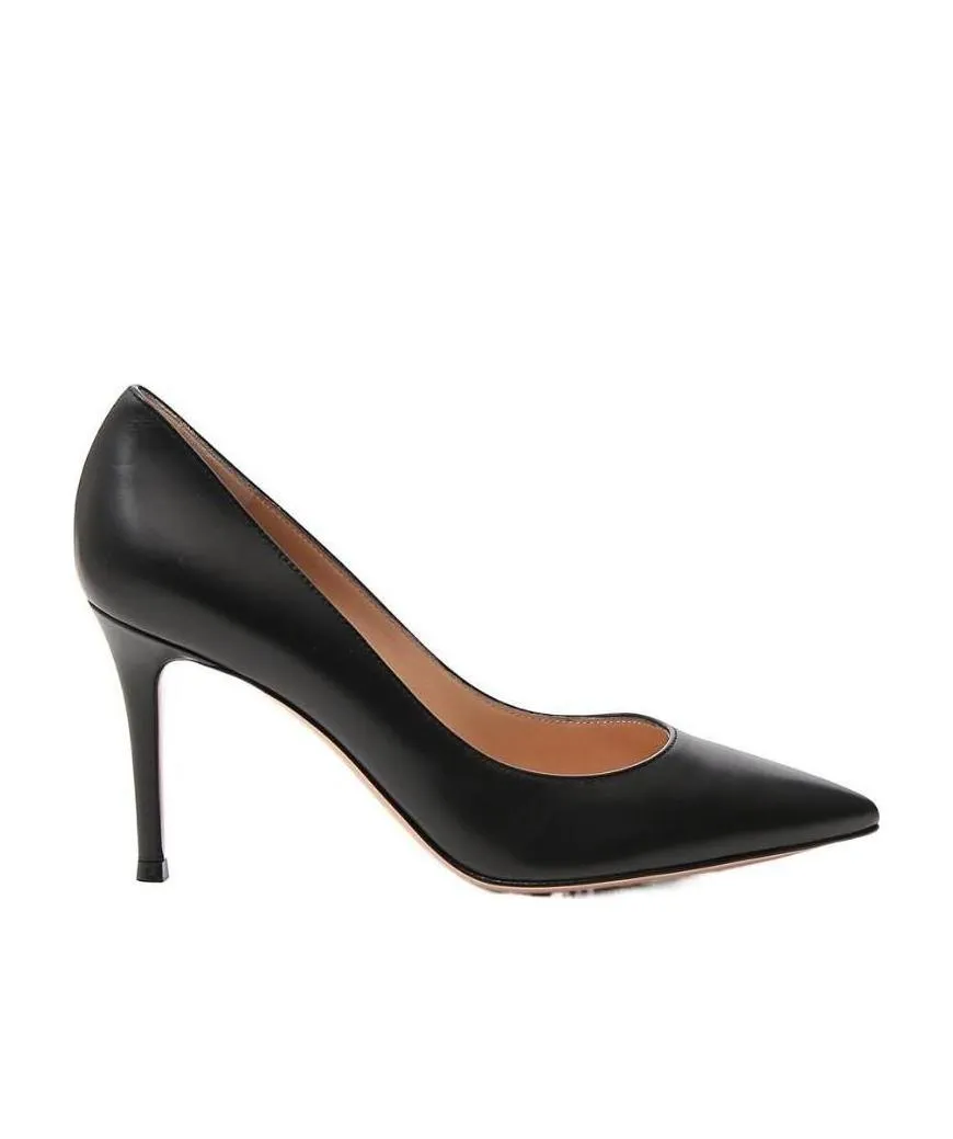Court Shoes