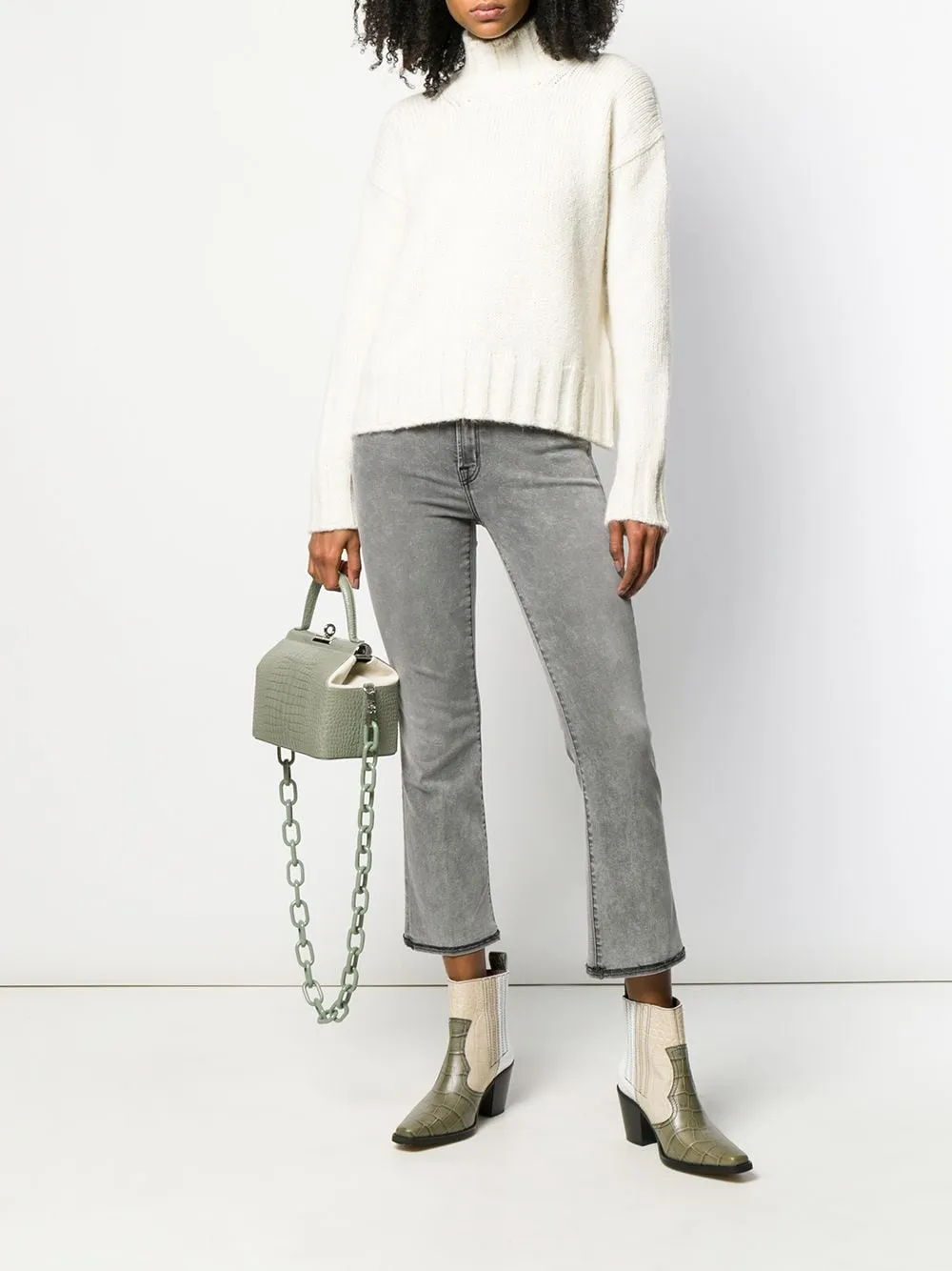 Flared Jeans