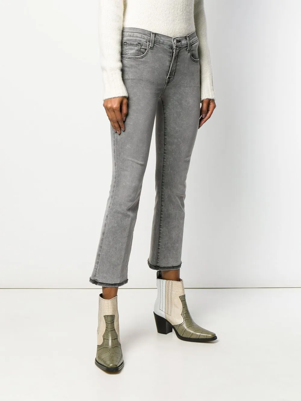 Flared Jeans