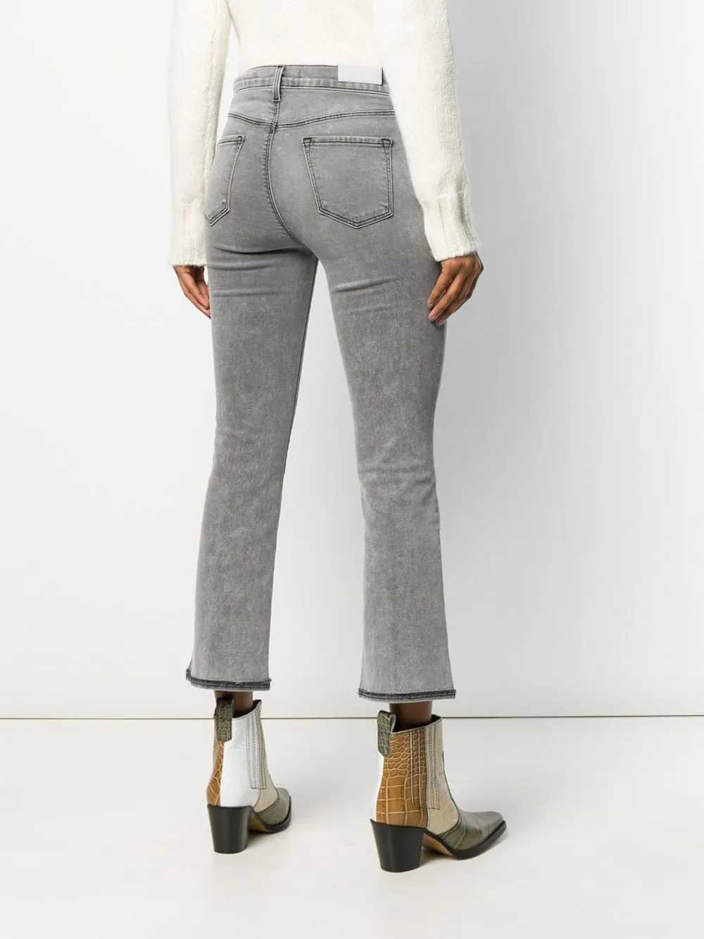 Flared Jeans