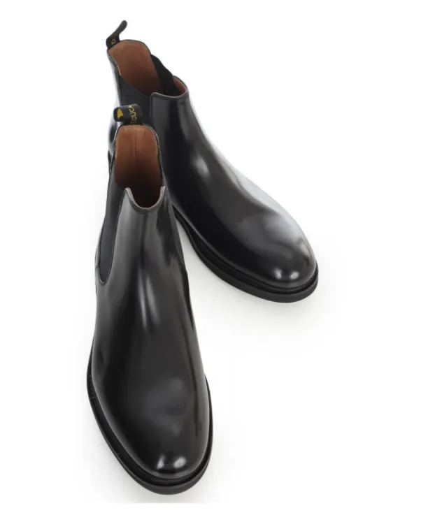 Doucal's Round Toe Slip-On Chelsea Boots
