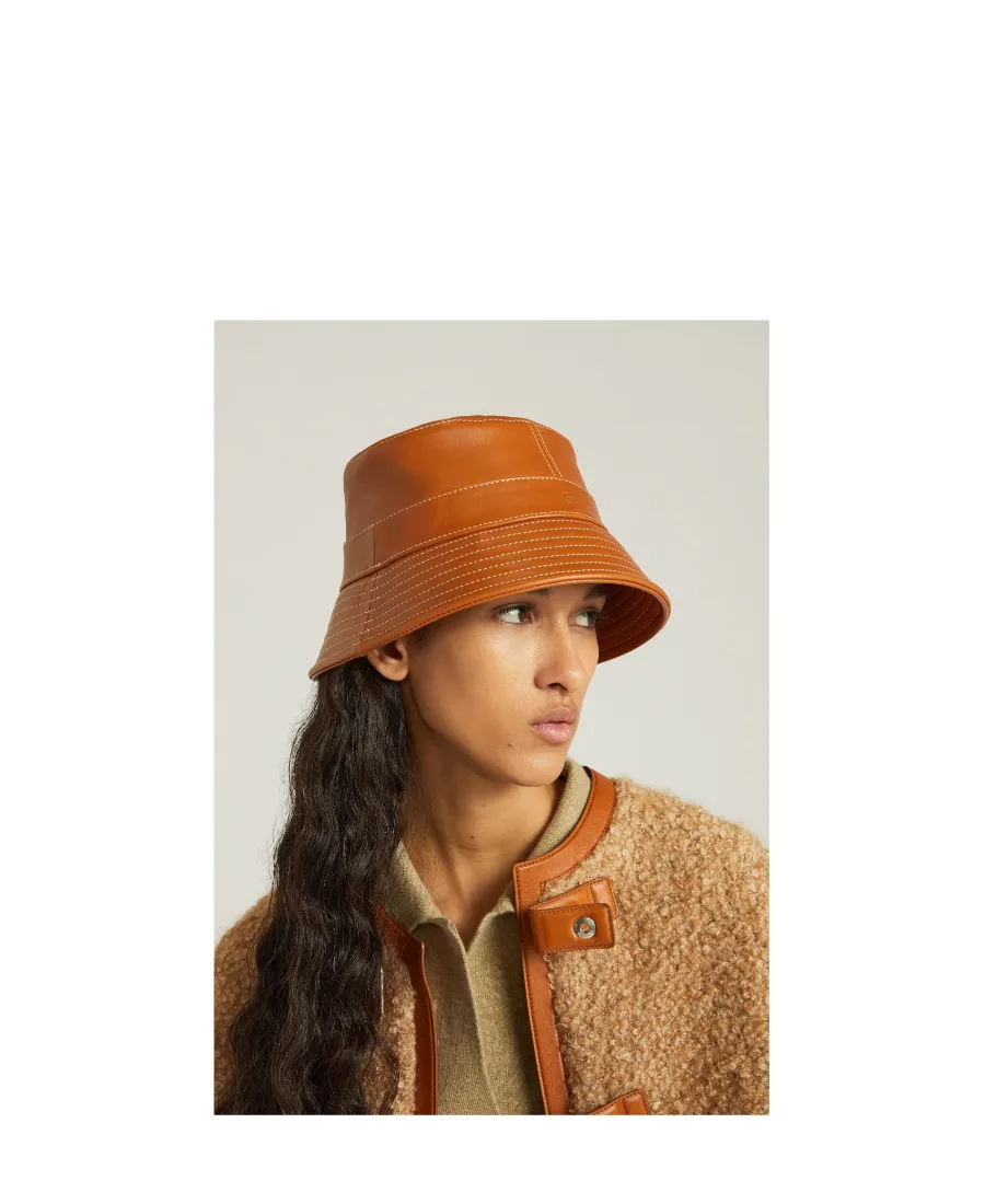 Logo Hat