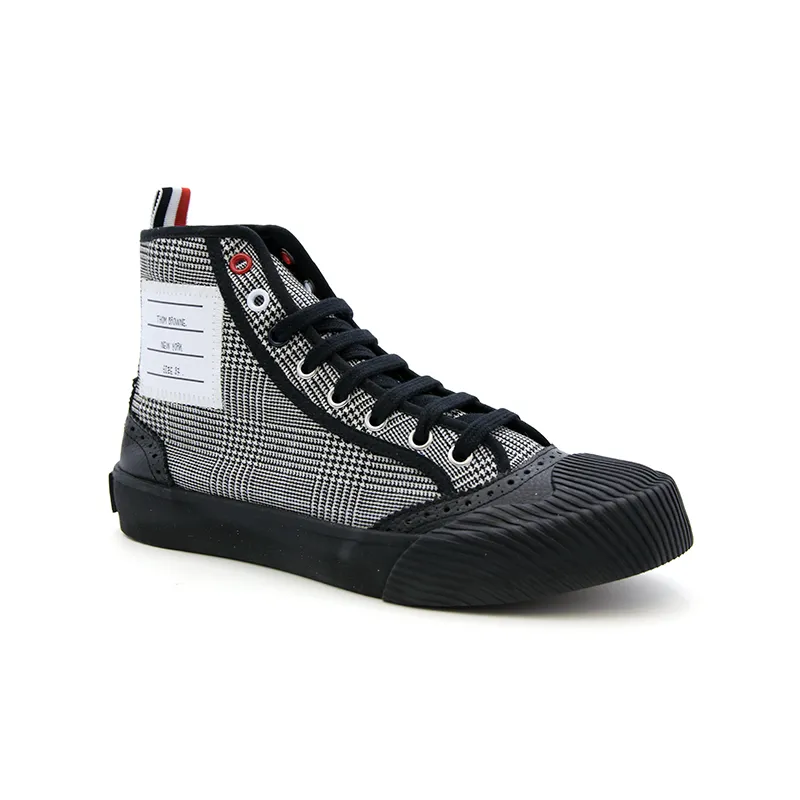 Check Round Head Casual Sneakers