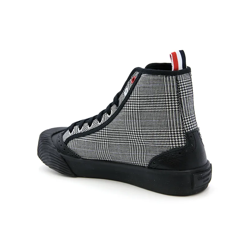 Check Round Head Casual Sneakers