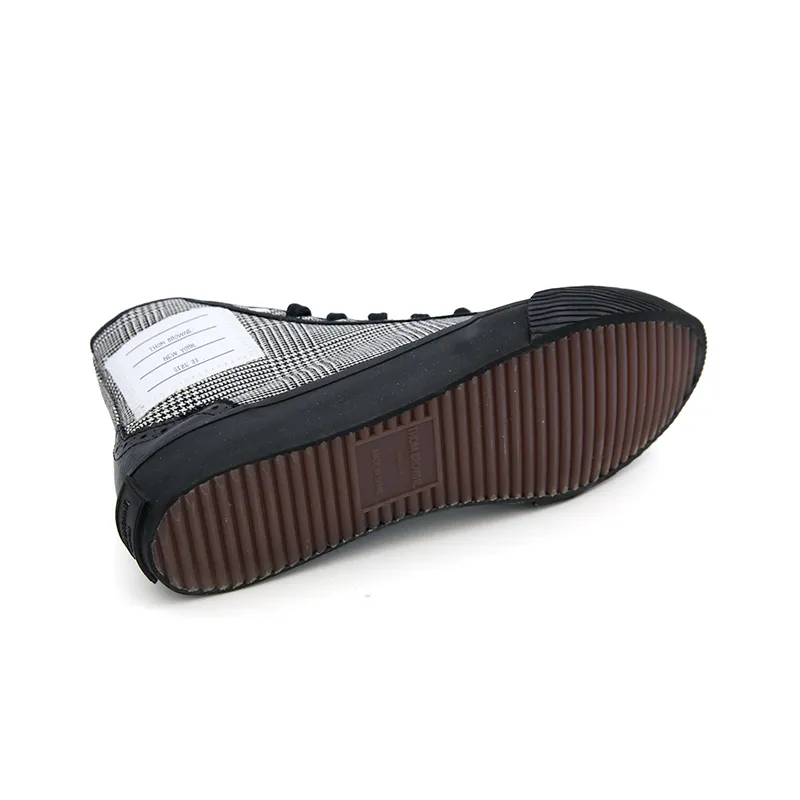 Check Round Head Casual Sneakers