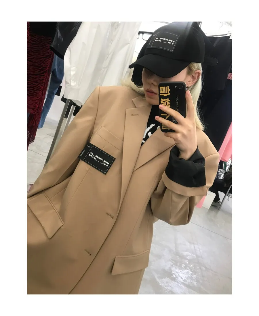 Logo-Patch Single-Breasted Blazer