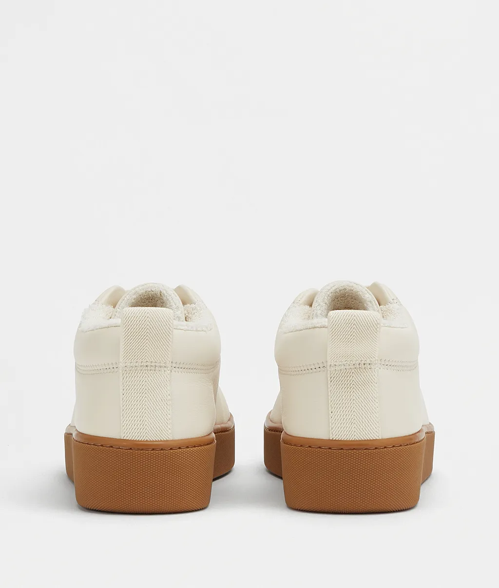 Low-Top Lace-Up Trainers