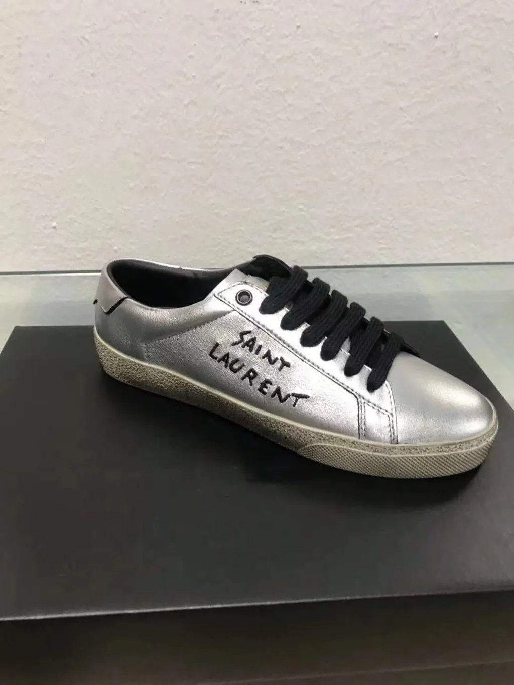 Court Classic Sl/06 Low-Top Sneakers