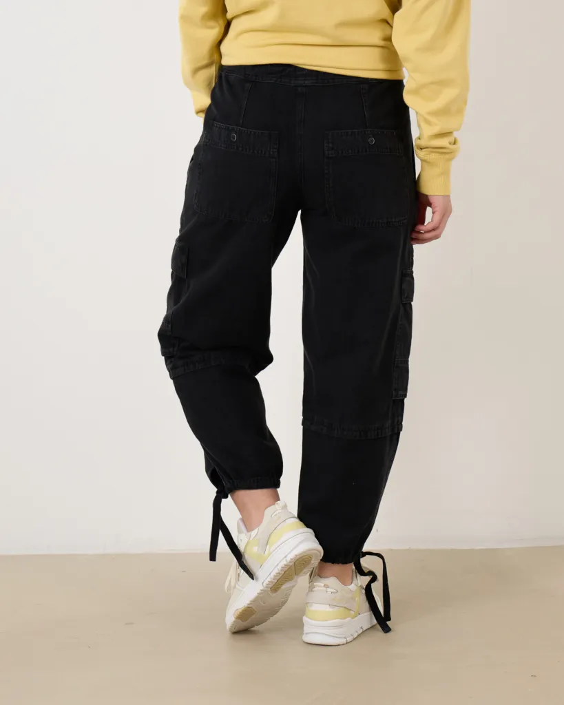 Ivy Tapered Cargo Jeans