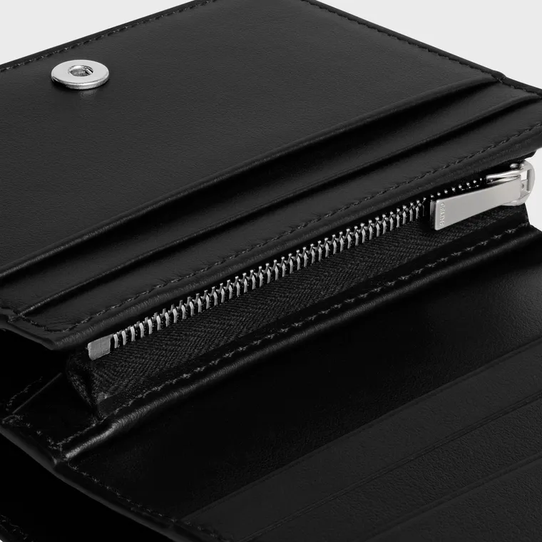 Triomphe Compact Wallet In Shiny Calfskin