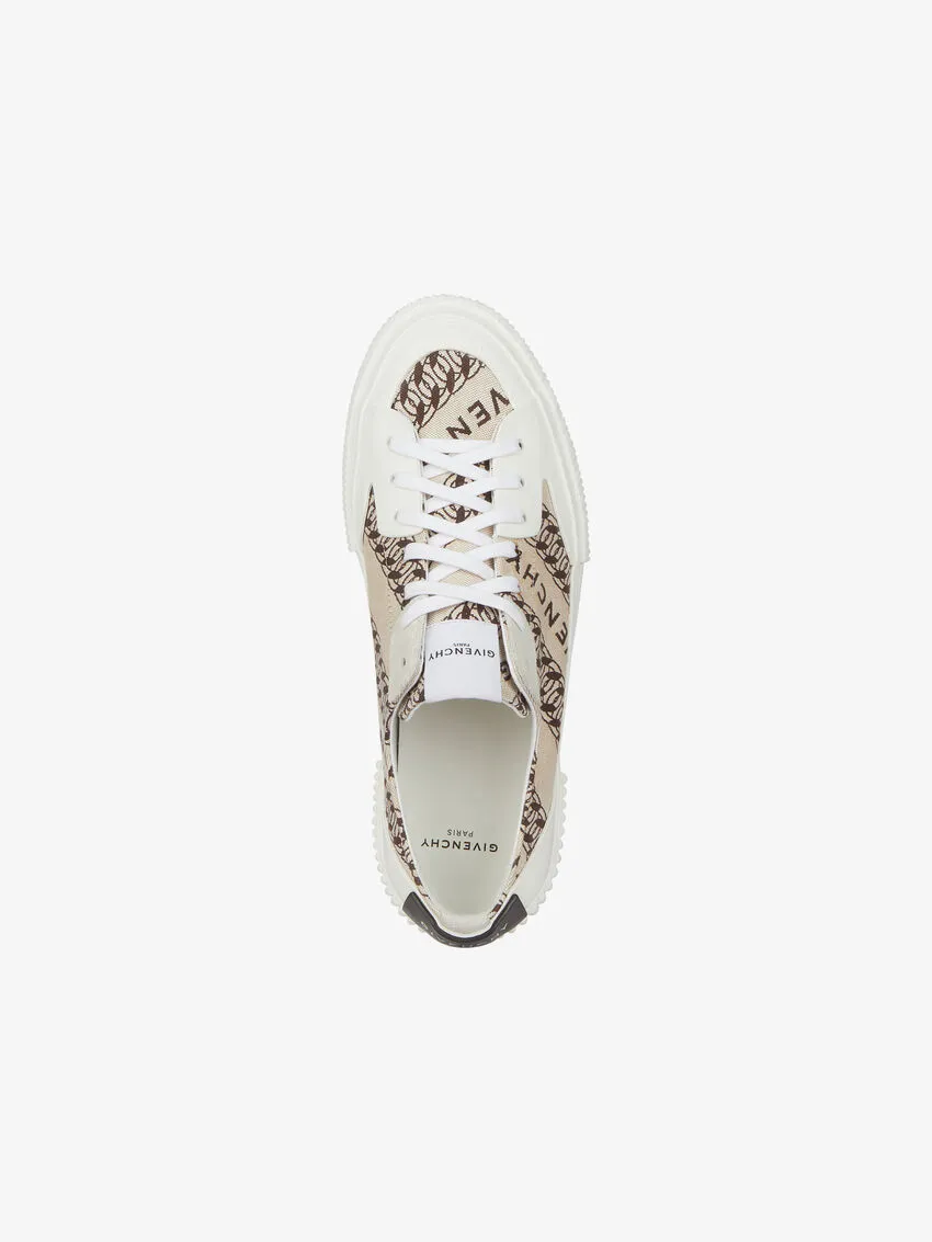 Chain Logo Sneakers