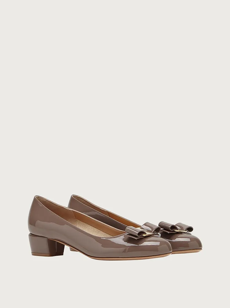 Salvatore Ferragamo Vara Bow Pumps
