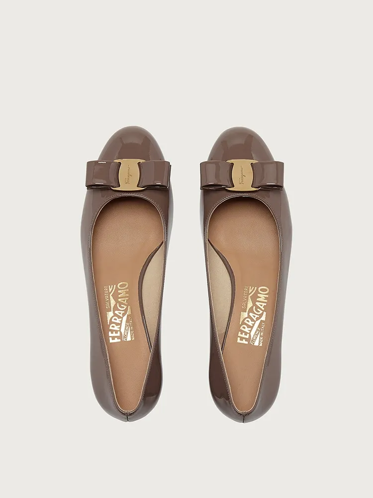 Salvatore Ferragamo Vara Bow Pumps