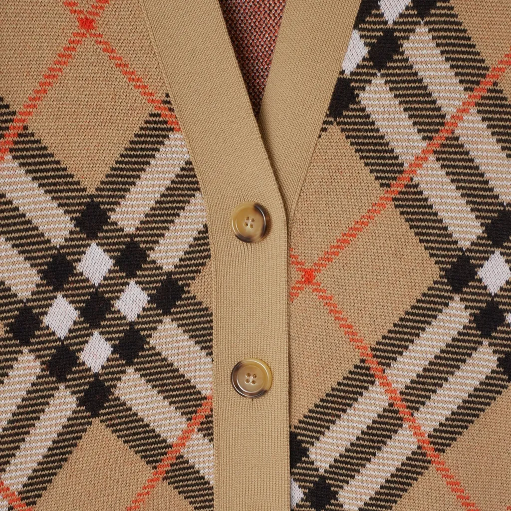 Burberry Check Pattern V-Neck Buttoned Cardigan
