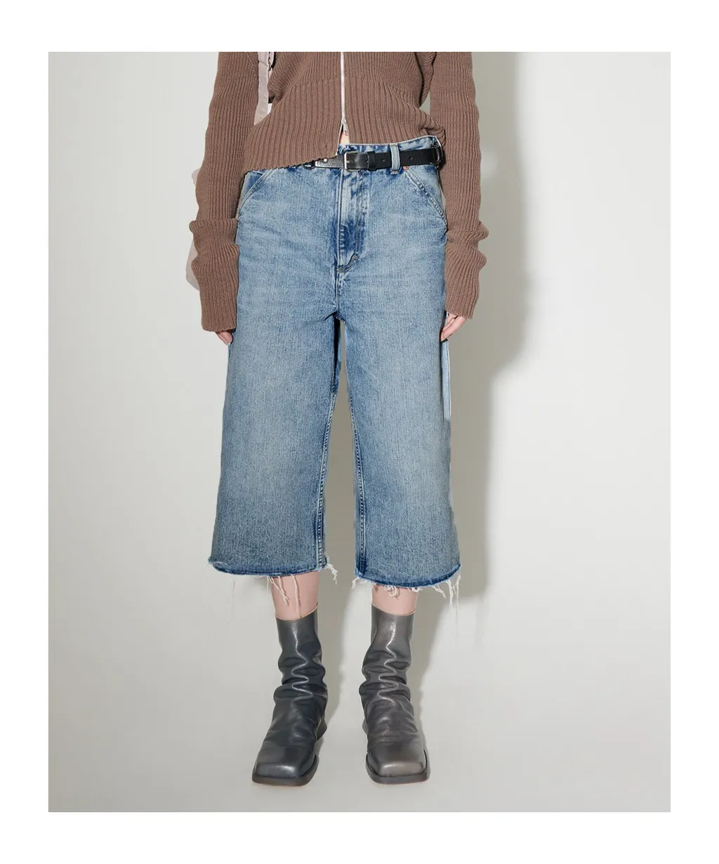 Wide-Leg Cropped Jeans
