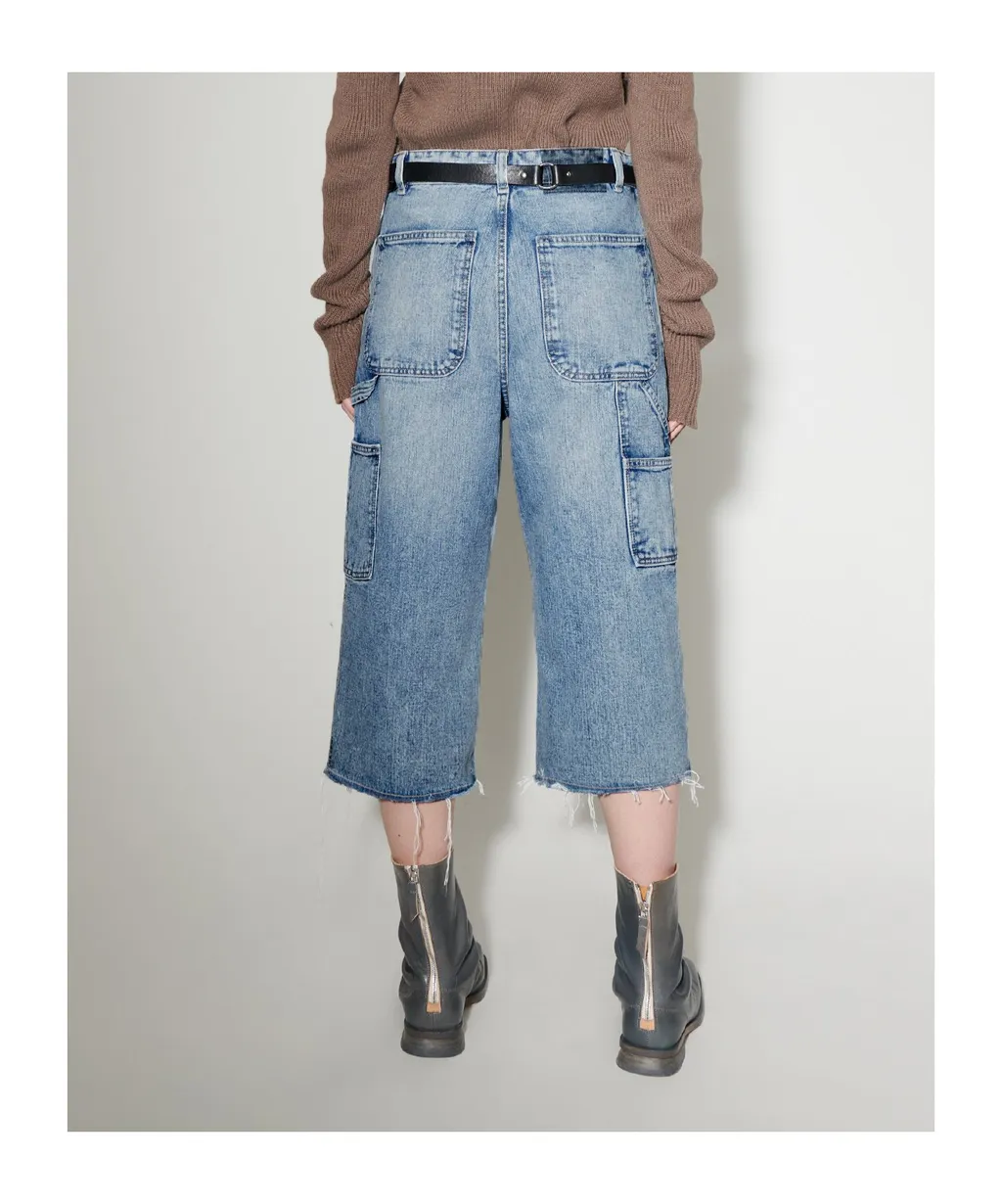 Wide-Leg Cropped Jeans