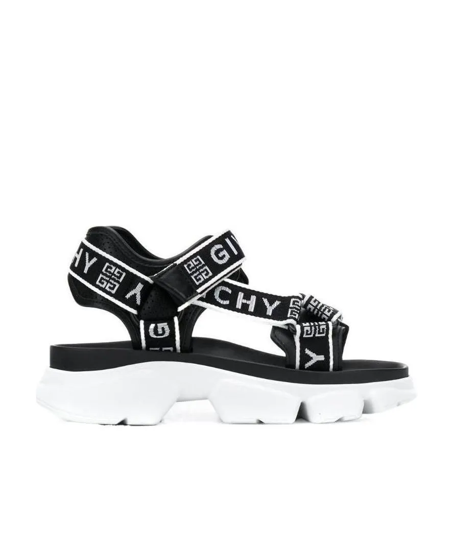 Jaw Chunky Sandals